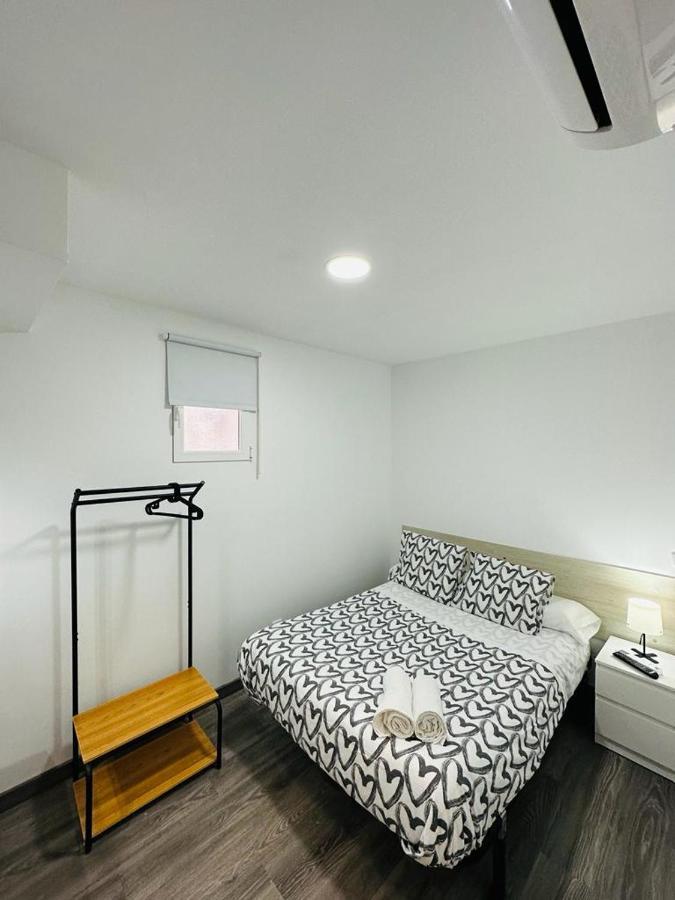 Hospedaje Nueva Numancia Madrid Exterior photo